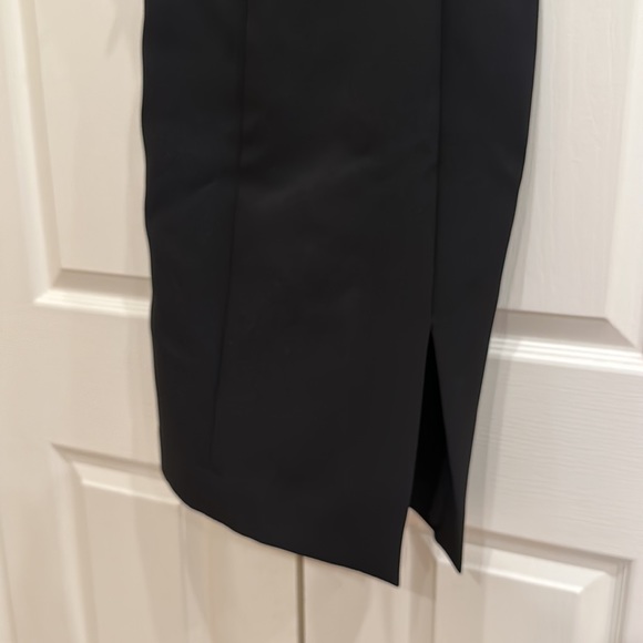 BCBGMaxazria dress in size 2 (black) - Picture 2 of 5
